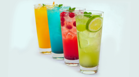 For beverages of different colors in tall glasses