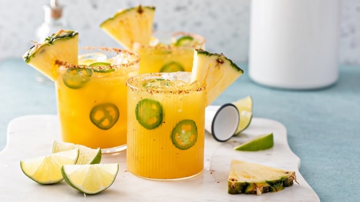 pineapple jalapeno margarita